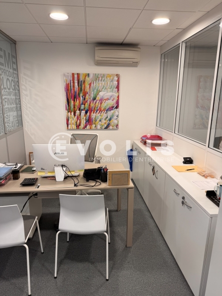 Photo 12 – location Coworking	PARIS (75008)