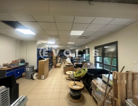 Photo 4 – location Entrepôts / activités	SAINT PRIEST (69800)