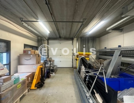 Photo 5 – location Entrepôts / activités	SAINT PRIEST (69800)