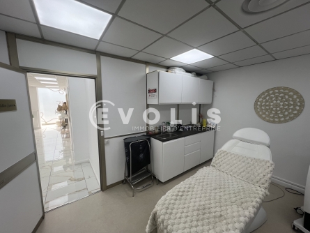 Photo 8 – location Locaux commerciaux	SAINT MAUR DES FOSSES (94100)