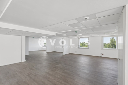 Photo 3 – location bureaux	JOINVILLE LE PONT (94340)