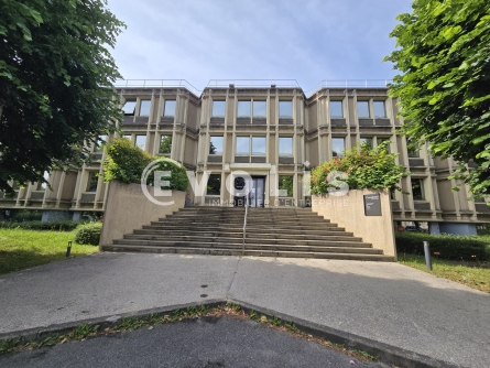 Photo 1 – location bureaux	SAINT AUBIN (91190)