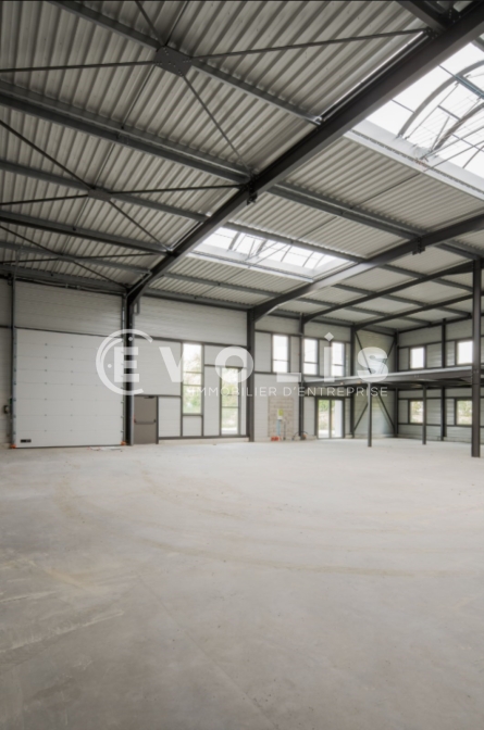 Photo 6 – location Entrepôts / activités	TREVOUX (01600)