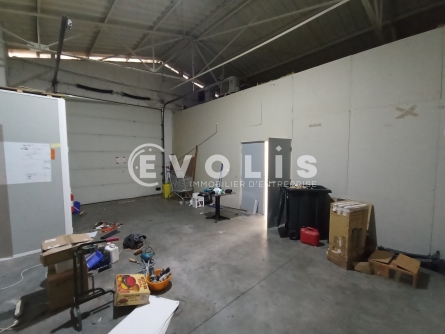 Photo 10 – location Entrepôts / activités	VENISSIEUX (69200)
