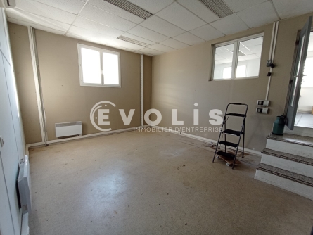 Photo 13 – location Entrepôts / activités	VENISSIEUX (69200)