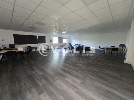 Photo 7 – location Entrepôts / activités	VILLEBON SUR YVETTE (91140)