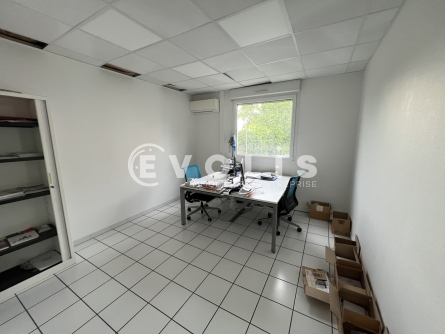 Photo 15 – location Entrepôts / activités	VENISSIEUX (69200)