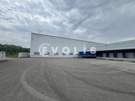 Photo 14 – vente Entrepôts / activités	VILLEFONTAINE (38090)