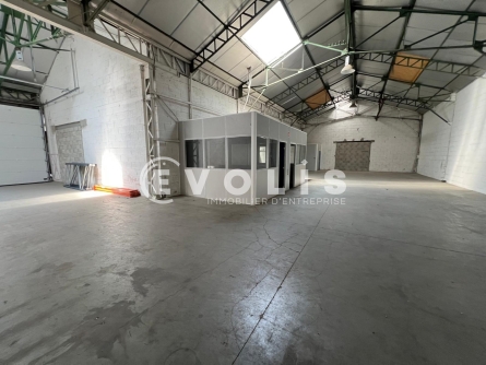 Photo 7 – location Entrepôts / activités	VENISSIEUX (69200)