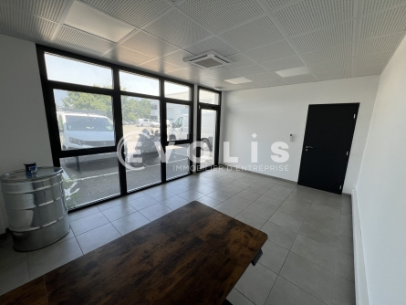 Photo 10 – location Entrepôts / activités	GENAS (69740)