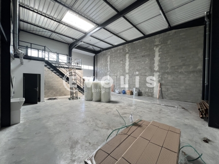 Photo 4 – location Entrepôts / activités	GENAS (69740)