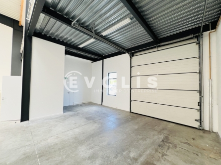 Photo 4 – location Entrepôts / activités	LIEUSAINT (77127)