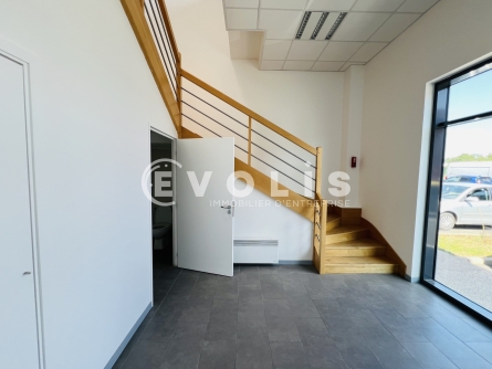 Photo 9 – location Entrepôts / activités	LIEUSAINT (77127)
