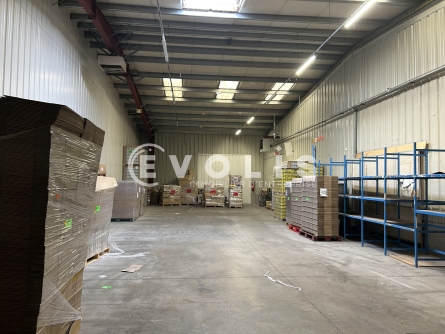 Photo 2 – location Entrepôts / activités	BEYNOST (01700)