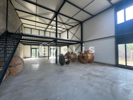 Photo 4 – location Entrepôts / activités	TREVOUX (01600)