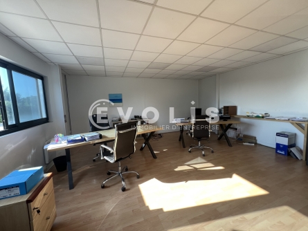 Photo 6 – location Entrepôts / activités	CHAMPIGNY SUR MARNE (94500)