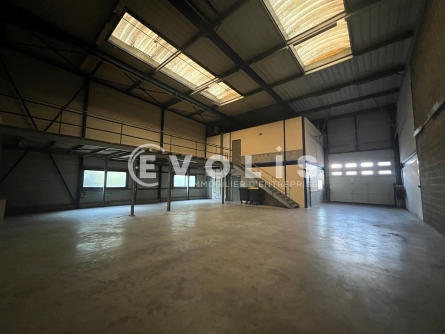 Photo 3 – location Entrepôts / activités	CHAMPIGNY SUR MARNE (94500)