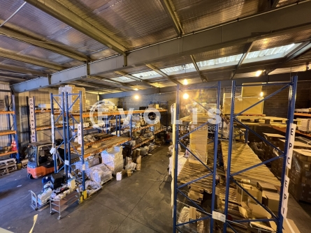 Photo 8 – location Entrepôts / activités	VAULX EN VELIN (69120)