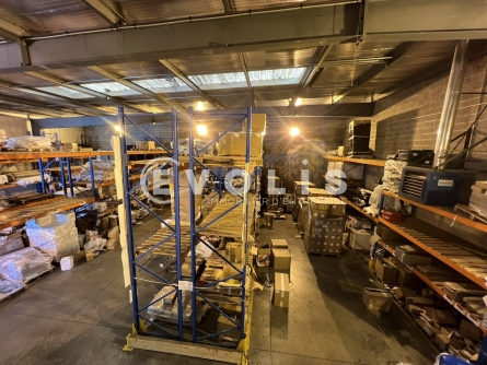 Photo 9 – location Entrepôts / activités	VAULX EN VELIN (69120)