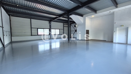 Photo 4 – location Entrepôts / activités	MONTEVRAIN (77144)