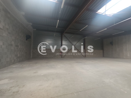 Photo 11 – location Entrepôts / activités	BRON (69500)