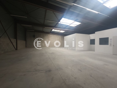 Photo 13 – location Entrepôts / activités	BRON (69500)