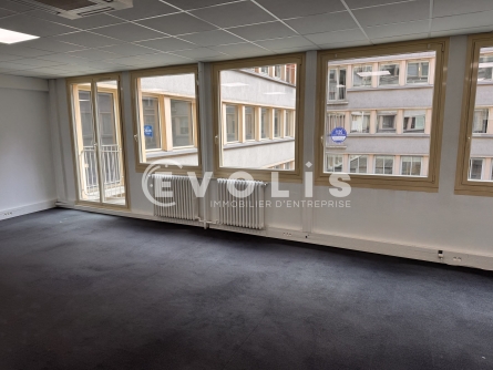 Photo 5 – location bureaux	PARIS (75008)