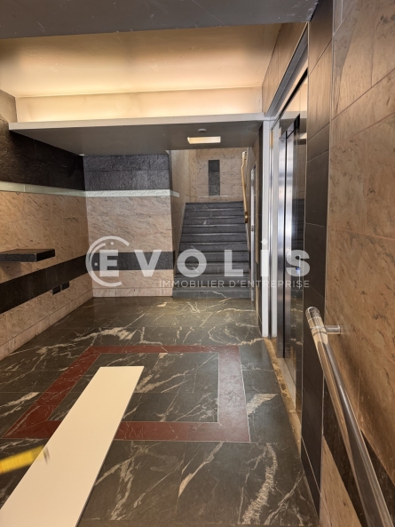 Photo 6 – location bureaux	PARIS (75008)