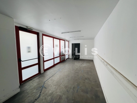 Photo 2 – location Entrepôts / activités	PONTAULT COMBAULT (77340)