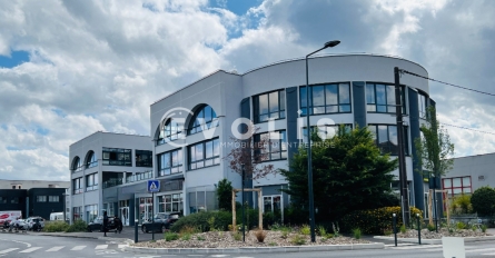 Photo 1 – location bureaux	PONTAULT COMBAULT (77340)