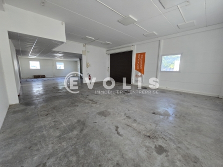Photo 3 – location Entrepôts / activités	CHAMPLAN (91160)