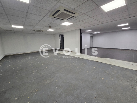 Photo 2 – location Entrepôts / activités	LES ULIS (91940)