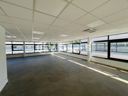 Photo 6 – location bureaux	CROISSY BEAUBOURG (77183)