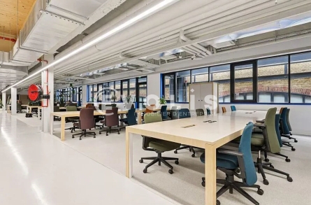 Photo 2 – location Coworking	PARIS (75008)