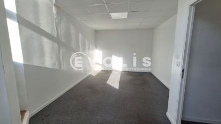 Photo 10 – location Entrepôts / activités	CHELLES (77500)