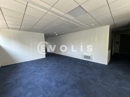 Photo 1 – location bureaux	LAGNY SUR MARNE (77400)