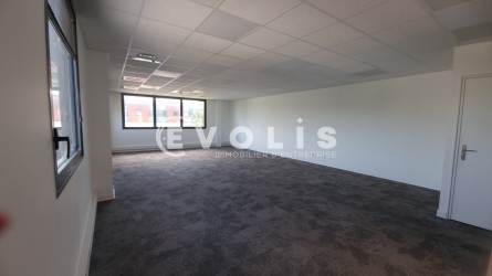 Photo 3 – location bureaux	SERRIS (77700)