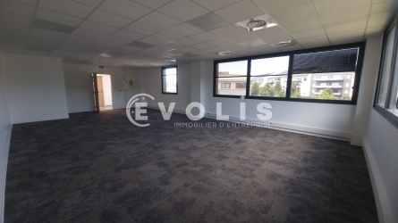 Photo 4 – location bureaux	SERRIS (77700)