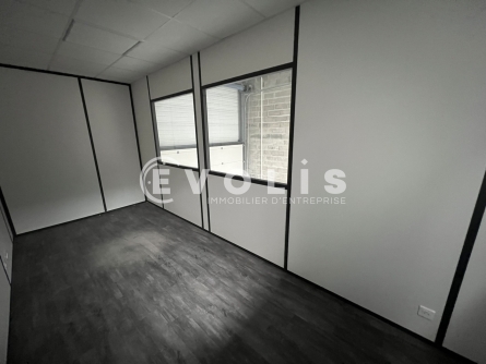 Photo 9 – location Entrepôts / activités	GENAS (69740)