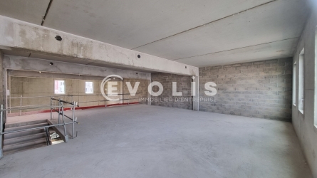 Photo 5 – vente Entrepôts / activités	SERRIS (77700)