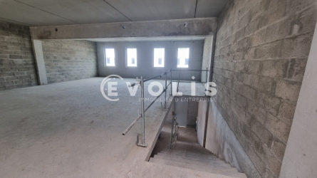 Photo 10 – vente Entrepôts / activités	SERRIS (77700)