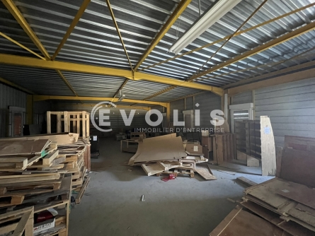 Photo 11 – vente Entrepôts / activités	BELIGNEUX (01360)