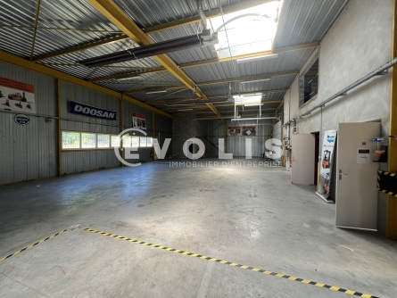 Photo 8 – vente Entrepôts / activités	BELIGNEUX (01360)