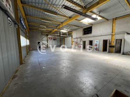 Photo 7 – vente Entrepôts / activités	BELIGNEUX (01360)