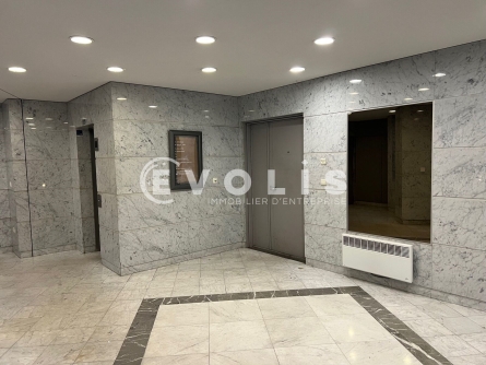 Photo 2 – location bureaux	PARIS (75009)