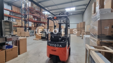 Photo 1 – location Entrepôts / activités	BAILLY ROMAINVILLIERS (77700)