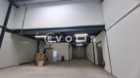 Photo 4 – location Entrepôts / activités	COLLEGIEN (77090)