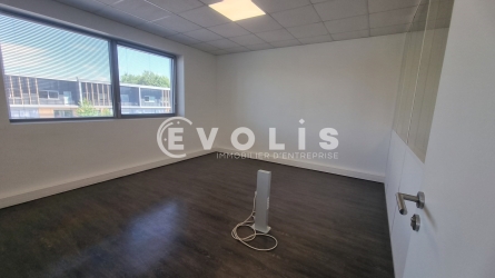 Photo 10 – location Entrepôts / activités	COLLEGIEN (77090)
