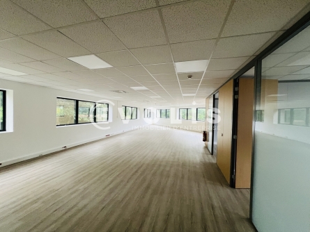 Photo 2 – location bureaux	CHAMPS SUR MARNE (77420)