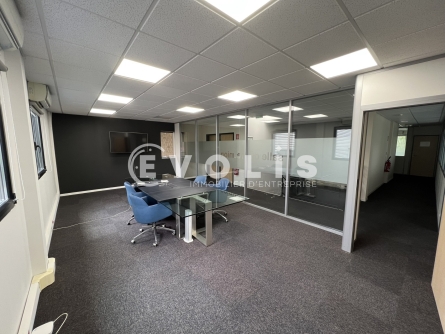 Photo 13 – location Entrepôts / activités	SAINT PRIEST (69800)